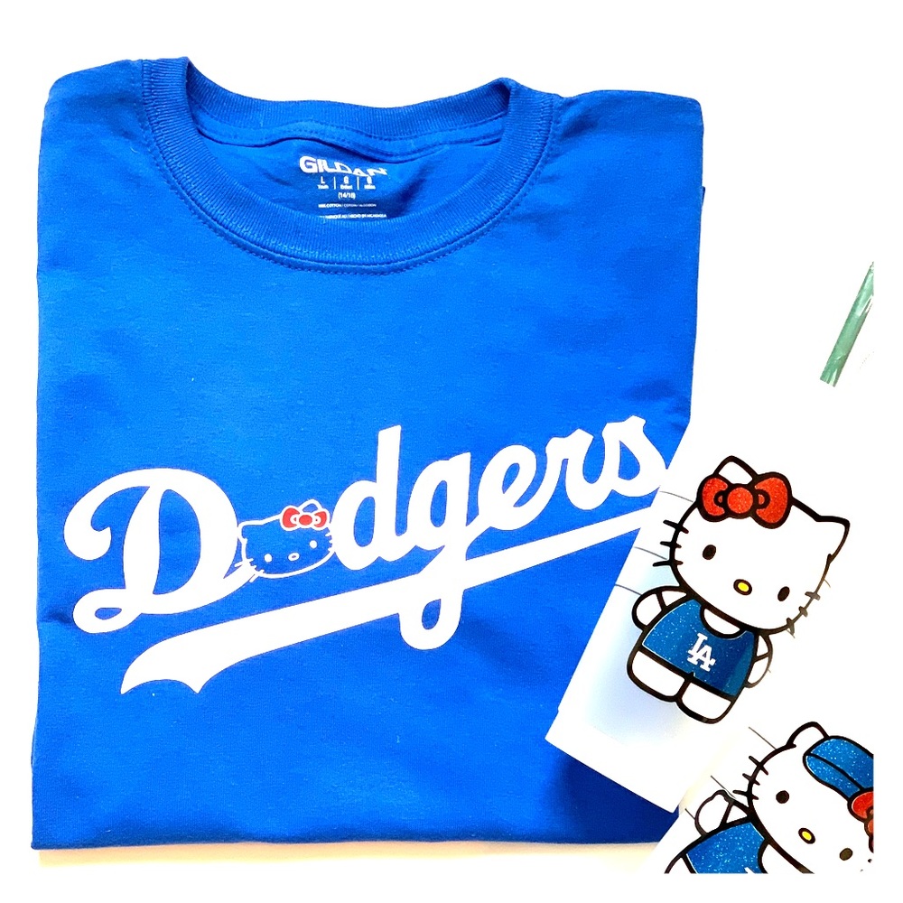 Hello Kitty Dodgers T-shirt
